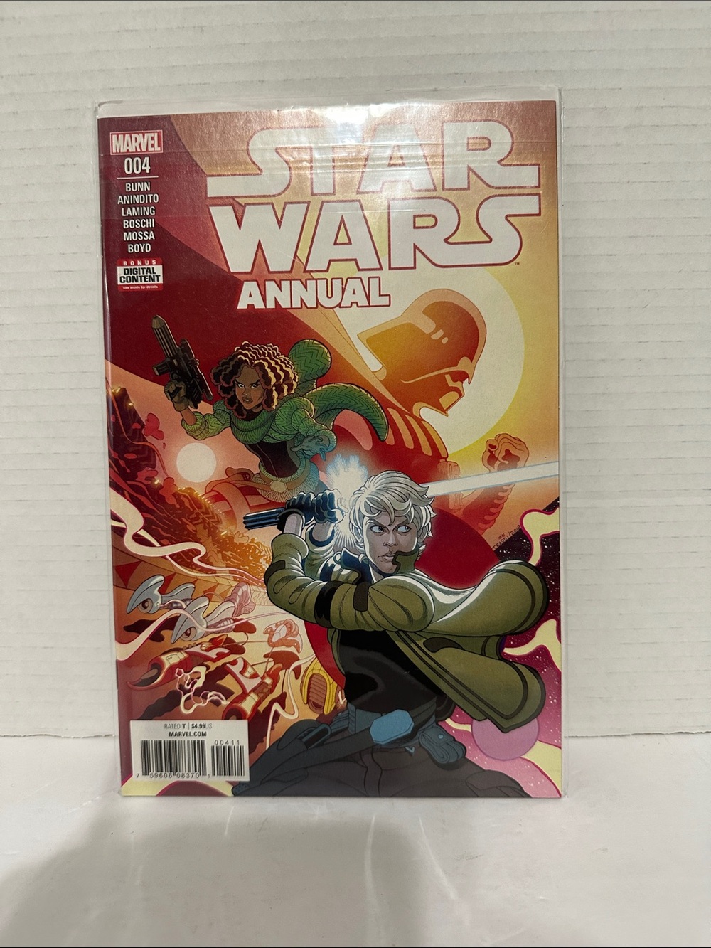 Lot of 7 2018 Marvel Star Wars Teen Action Comic Books